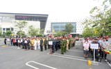Diễn tập cứu người mắc kẹt trong đám cháy lớn ở Trung tâm thương mại
