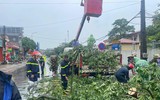 Công an huyện Ba Vì tập trung khắc phục hậu quả cơn bão số 3