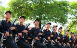 Hàng nghìn chiến sĩ công an phơi mình tập diễu binh giữa nắng lửa Hà Nội