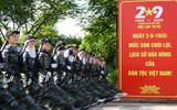 Hàng nghìn chiến sĩ công an phơi mình tập diễu binh giữa nắng lửa Hà Nội