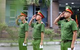 Công an Hà Nội nỗ lực tập luyện sẵn sàng tranh tài tại chung kết Hội thi điều lệnh, quân sự, võ thuật 