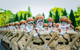 Những người truyền lửa trong mỗi bước chân diễu hành của Công an Hà Nội
