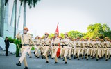 Những người truyền lửa trong mỗi bước chân diễu hành của Công an Hà Nội