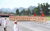 Cận cảnh các khối diễu binh cùng dàn khí tài hiện đại trong buổi hợp luyện sự kiện A80