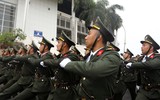 Những hình ảnh đẹp của Công an Hà Nội diễu binh trong mưa 