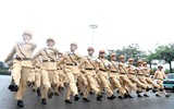 Những hình ảnh đẹp của Công an Hà Nội diễu binh trong mưa 