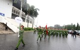 Những hình ảnh đẹp của Công an Hà Nội diễu binh trong mưa 