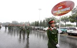 Những hình ảnh đẹp của Công an Hà Nội diễu binh trong mưa 