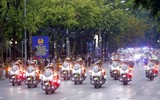 Cận cảnh dàn xe chuyên dụng của Công an Hà Nội diễu binh, diễu hành tại hồ Hoàn Kiếm 