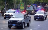Cận cảnh dàn xe chuyên dụng của Công an Hà Nội diễu binh, diễu hành tại hồ Hoàn Kiếm 