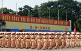 Toàn cảnh khối nữ Cảnh sát giao thông luyện tập diễu binh, diễu hành dưới nắng thu Ba Đình