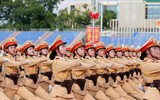 Toàn cảnh khối nữ Cảnh sát giao thông luyện tập diễu binh, diễu hành dưới nắng thu Ba Đình