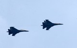 Ngắm tiêm kích Su30-MK2, Yak-130 luyện tập trên bầu trời Thủ đô