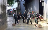 Sáng mãi những hình ảnh người chiến sĩ Công an Thủ đô vì nhân dân phục vụ 