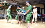 Sáng mãi những hình ảnh người chiến sĩ Công an Thủ đô vì nhân dân phục vụ 
