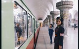 Bên trong nhà ga tàu điện ngầm sâu nhất thế giới ở Triều Tiên