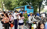Công an phường Giảng Võ bảo đảm an ninh trật tự, an toàn giao thông trong ngày khai giảng năm học mới