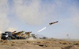 [ẢNH] Tên lửa Iran rơi cách tàu sân bay Mỹ 160km