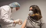 [ẢNH] EU đánh giá nhưng không mua vaccine Sputnik-V của Nga