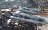[ẢNH] Philippines sẵn sàng mua tên lửa siêu thanh BrahMos từ Ấn Độ 
