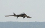[ẢNH] Không quân Mỹ bất ngờ hé lộ hoạt động của UAV bí ẩn RQ-170 Sentinel