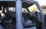 [ẢNH] Toyota Land Cruiser biến hình thành xe bọc thép 