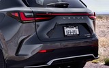 [ẢNH] Lexus NX 2022: Mềm mại và hiện đại hơn, thêm động cơ điện