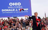 [ẢNH] Ông Donald Trump tổ chức mít tinh, chỉ trích mạnh mẽ chính quyền đương nhiệm