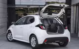 [ẢNH] Chiêm ngưỡng phiên bản Toyota Yaris chuyên dụng cho chở hàng