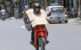 [ẢNH] 1.001 cách chống nóng “bá đạo” của người Việt