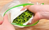 [Ảnh] Mẹo bảo quản rau củ tươi lâu mùa dịch 