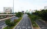 [Ảnh] Đường phố các tỉnh vắng lặng khi giãn cách phòng chống Covid-19 theo Chỉ thị 16
