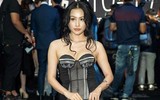 [ẢNH] Mỹ nhân Việt ‘mất điểm’ khi diện những bộ cánh ‘mặc như không mặc‘