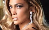 [ẢNH] Bí quyết khiến Jennifer Lopez vẫn nóng bỏng ở tuổi 52