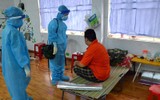 Điều trị F0 thể nhẹ tại nhà: F0 sẽ được theo dõi sức khỏe thường xuyên