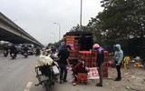 Tắc cửa khẩu, mít Thái tràn vỉa hè Hà Nội chờ 'giải cứu'