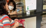 Những chiếc túi xách 'có một không hai' của nhân viên di tích Nhà tù Hỏa Lò
