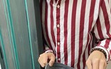 Những chiếc túi xách 'có một không hai' của nhân viên di tích Nhà tù Hỏa Lò