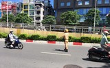 Uống bia xong đưa con đi học, người đàn ông 'dính' vi phạm nồng độ cồn