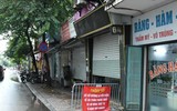 Nhiều quán karaoke vi phạm phòng cháy bị lập rào chắn, đóng cửa