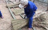 Những 'kiến trúc sư' còn sót lại của nhà dài Ê-đê