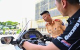 Cục Cảnh sát giao thông bàn giao 30 siêu mô tô Honda Goldwing cho 11 tỉnh, thành phố