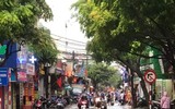 Hà Nội: Nhiều nơi bị ngập sâu sau trận mưa trưa 11/8