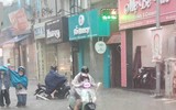 Hà Nội: Nhiều nơi bị ngập sâu sau trận mưa trưa 11/8