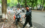 Hiệu quả rõ rệt từ 5 tổ công tác 'đặc biệt' hoạt động giờ cao điểm 