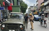 Kiên quyết xử lý xe UAZ vi phạm giao thông