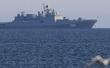 [ẢNH]: Tàu chiến đặc nhiệm Nga tập trận rầm rộ ngoài khơi bờ biển Syria