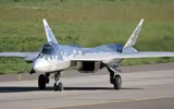[ẢNH] Su-57 Nga bỏ lỡ triển lãm hàng không ở Ấn Độ?