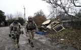 [ẢNH] Ukraine: Nếu giải phóng Donbass, Mỹ sẽ có các căn cứ quân sự gần biên giới Nga