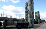 [ẢNH] Hệ thống phòng không S-400 của Nga hiện diện ở Algeria 